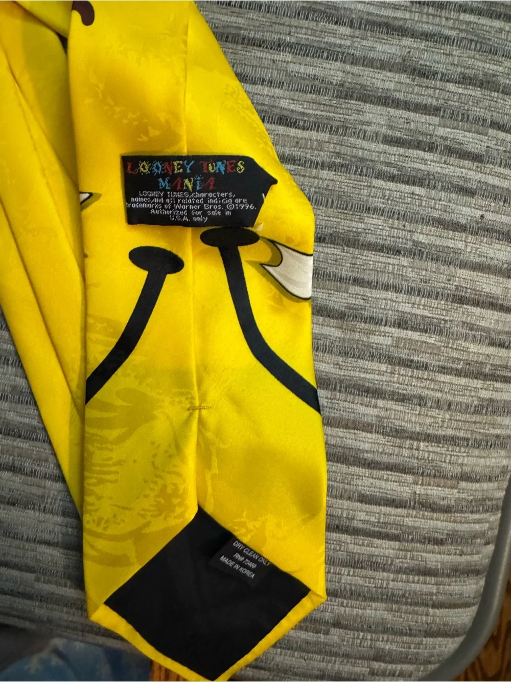 Warner Bros. Yellow Looney Tunes Character Tie